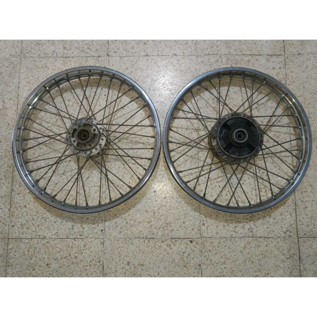 Velg Ruji Suzuki Shogun 110 Smash Satria 2 Tak Ring 17 Bekas