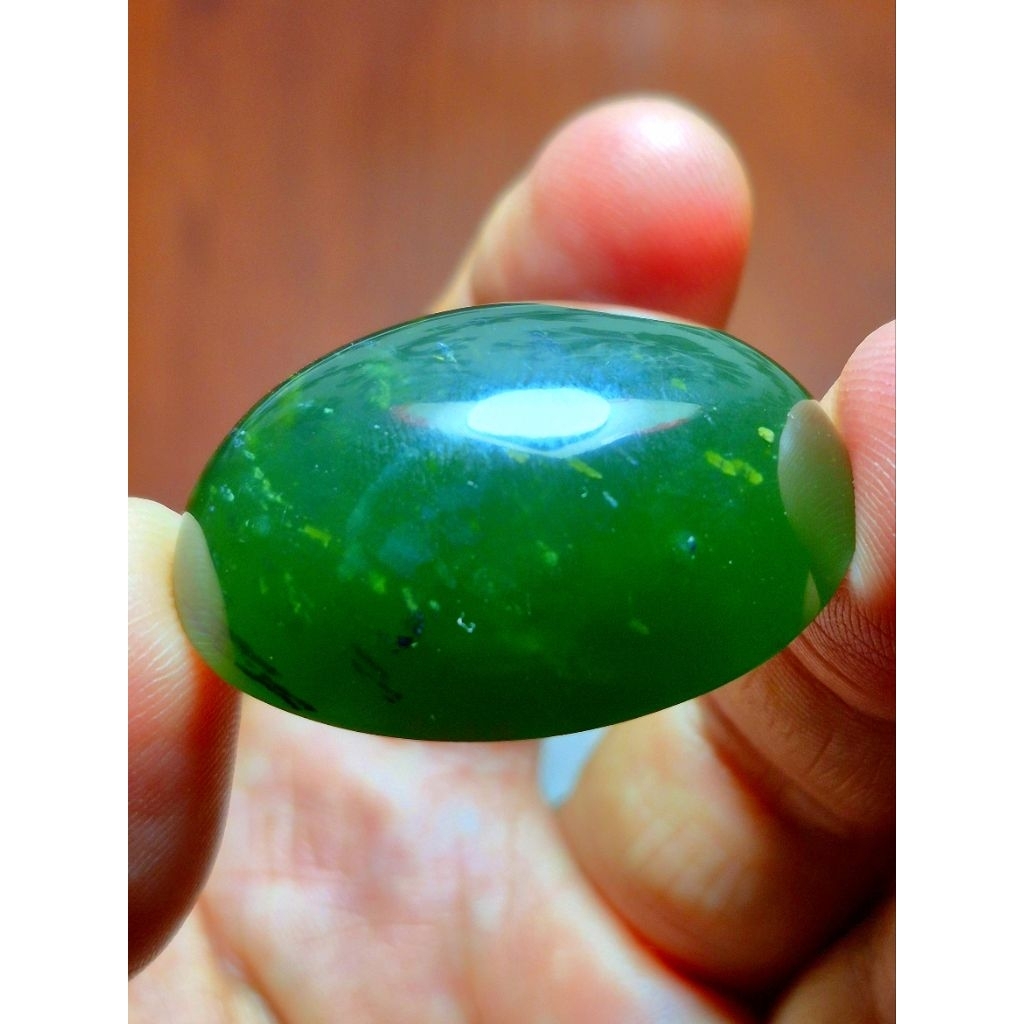 Natural batu serpentine ijo botol