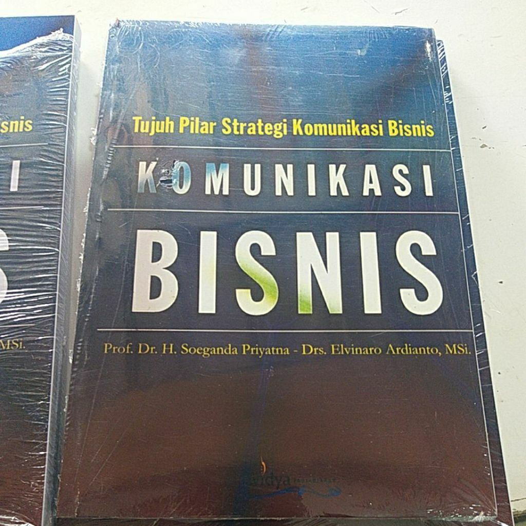 Buku Komunikasi Bisnis,Tujuh Pilar Strategi Komunikasi Bisnis,,,Karangan Prof.Dr.H.Soeganda Priyatna