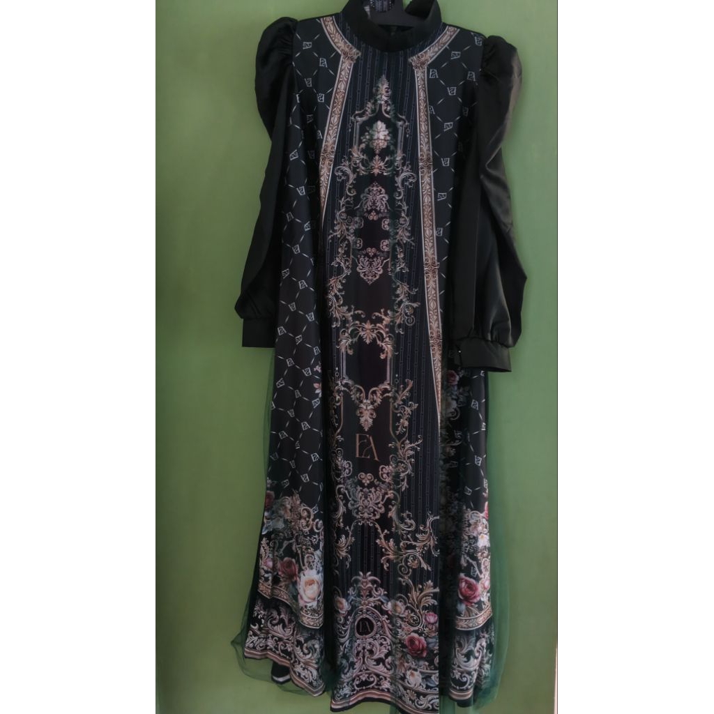 Dress Emerald