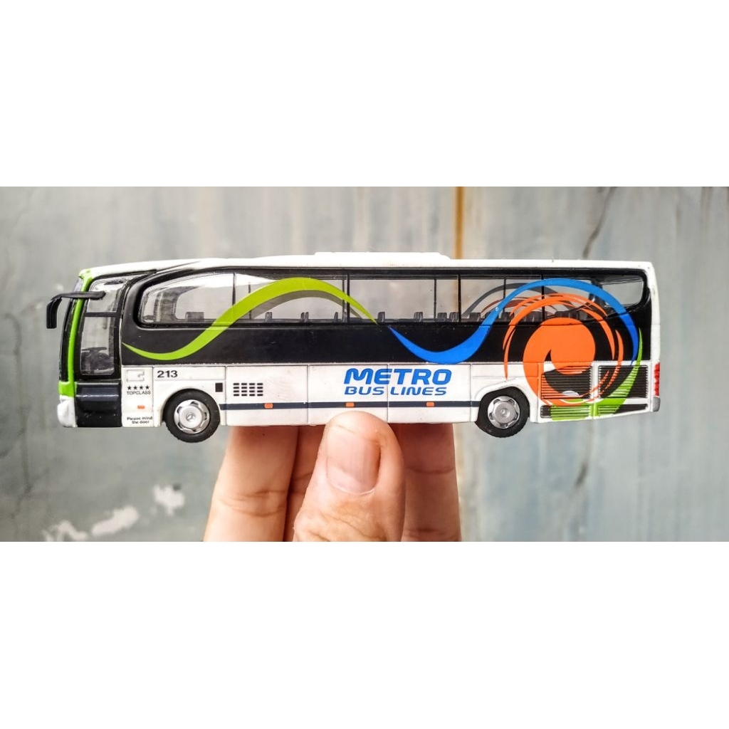 Realtoy Action City Coach Bus 1/87 metro