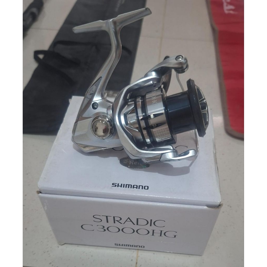 Shimano Stradic FL C3000 HG