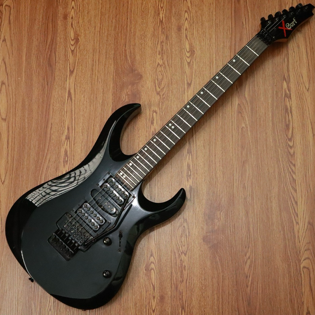 Cort X6 in Black