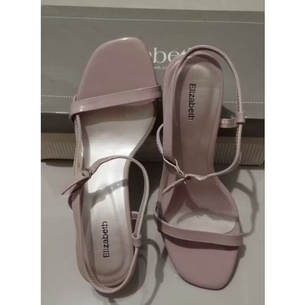 [Preloved] Elizabeth Shoes | Sandal Wanita Chunky Heels