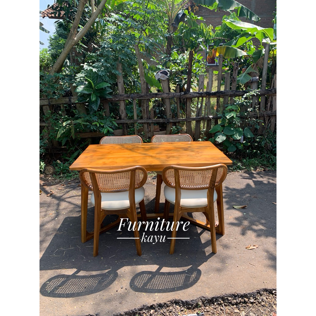 meja makan kayu jati, set meja makan minimalis kayu jati, meja makan murah kayu jati