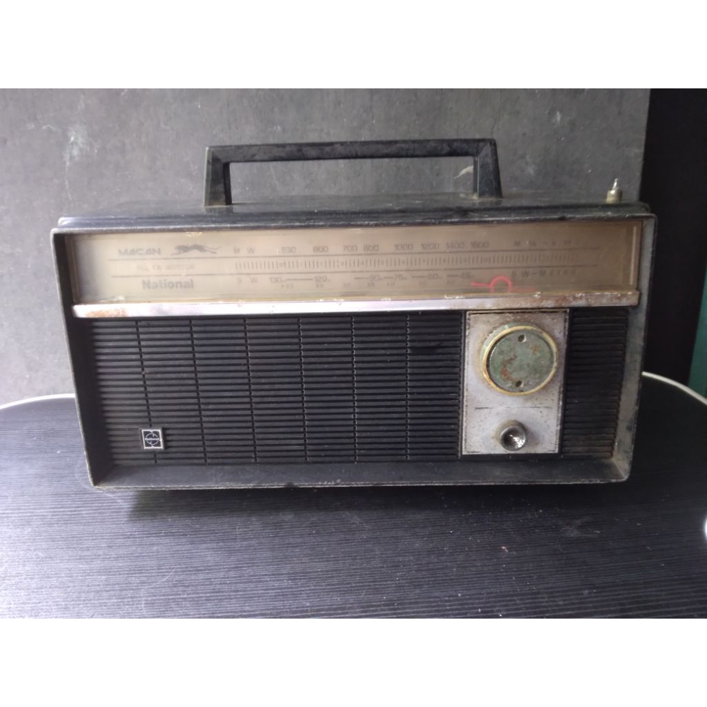 Vintage Radio National jadul antik