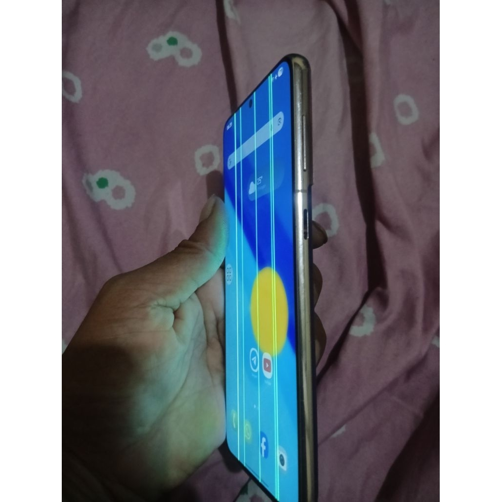 lcd amoled s21plus