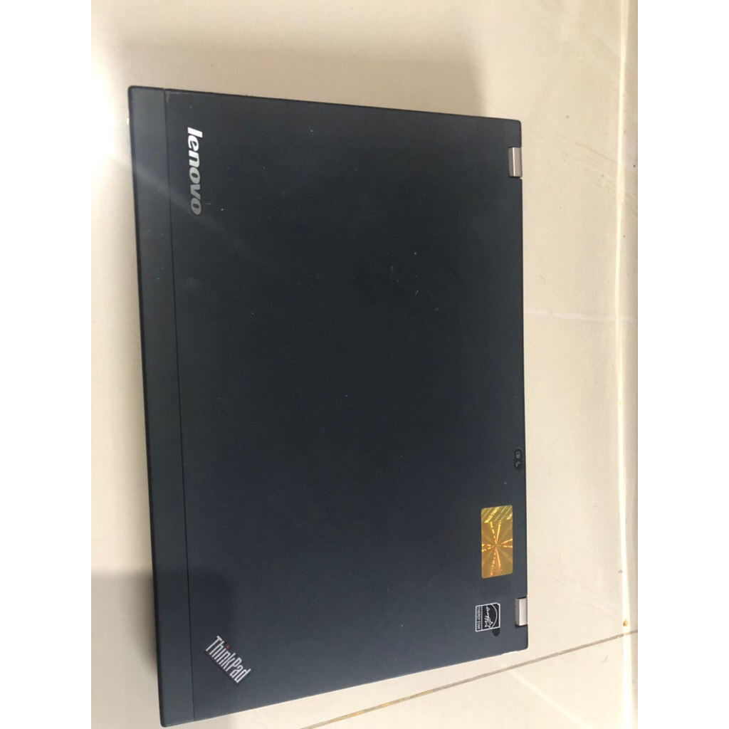 Laptop Lenovo thinkpad X230 bekas/second