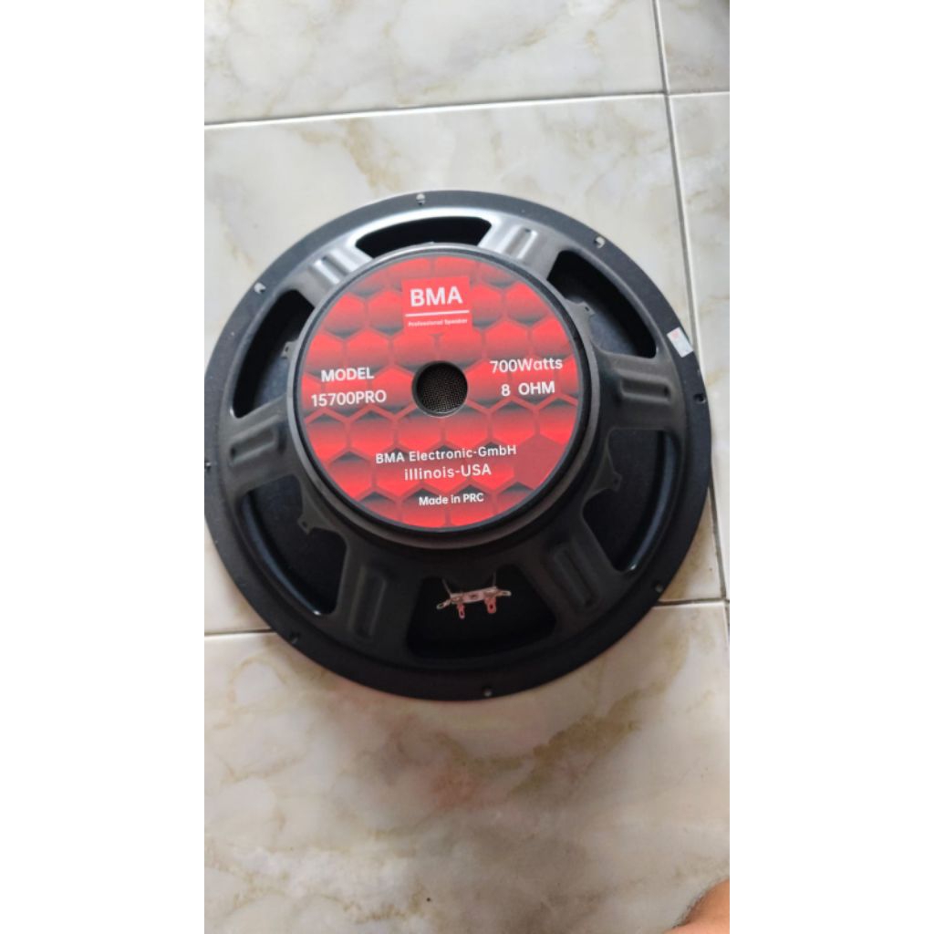 SEPEKERSOFWOFER BMA 15INCH MODEL15700PRO 700WTT8OMH