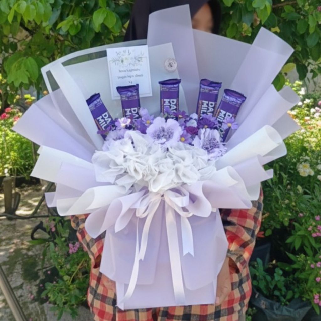 buket boneka coklat/ buket bunga wisuda kado/buket uang | buket coklat | buket boneka | buket kuromi