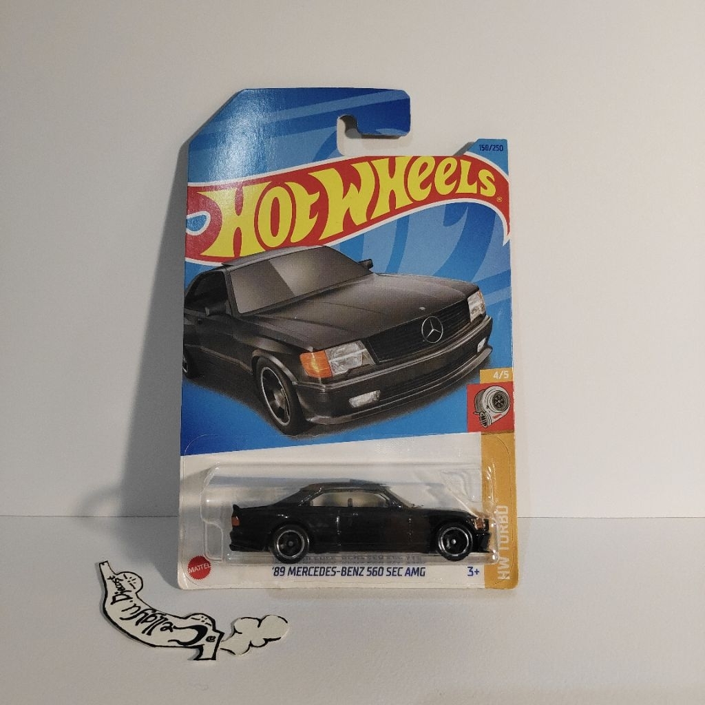 Hot Wheels Mercedes-Benz 560 SEC AMG Hitam [carded]