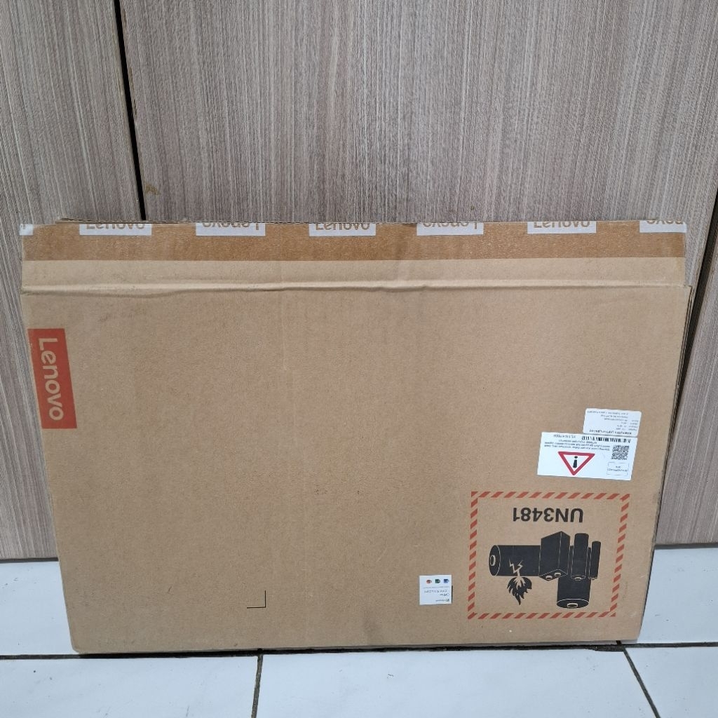 Dus / Box Laptop Lenovo Yoga Pro 7 14IRH8