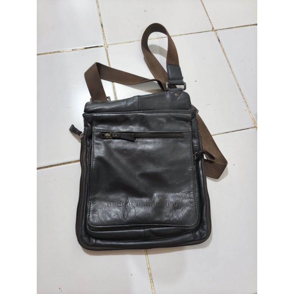 tas Selempang kulit merk obermain