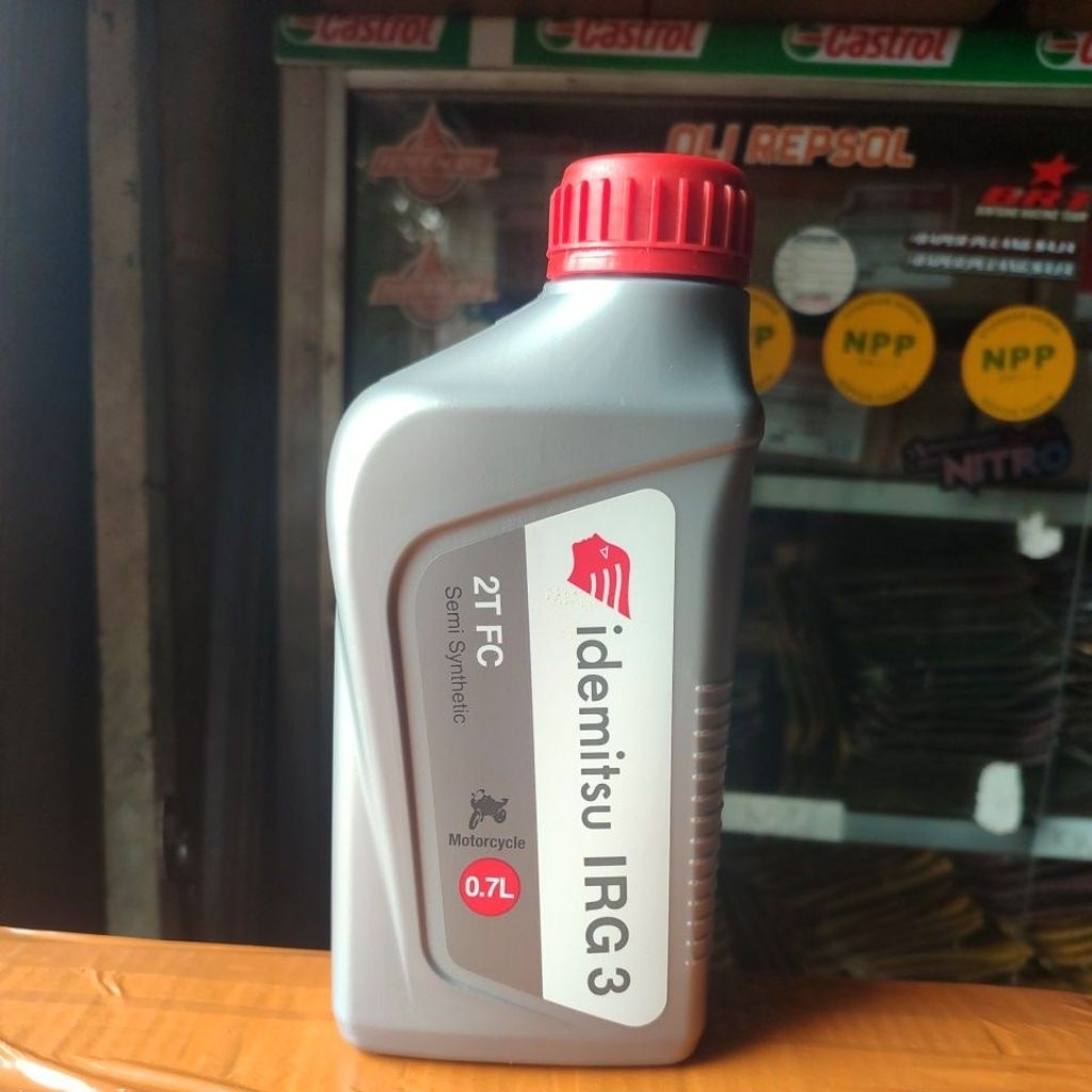 OLI SAMPING IDEMITSU 2T 0.7 L ORIGINAL IDEMITSU