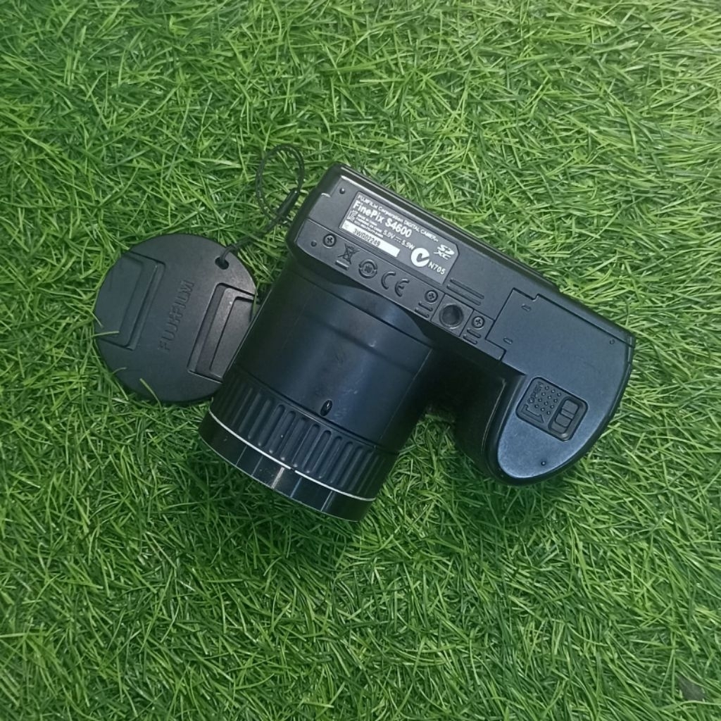 Kamera Prosumer Fujifilm Finepix S4600 Fullset Box