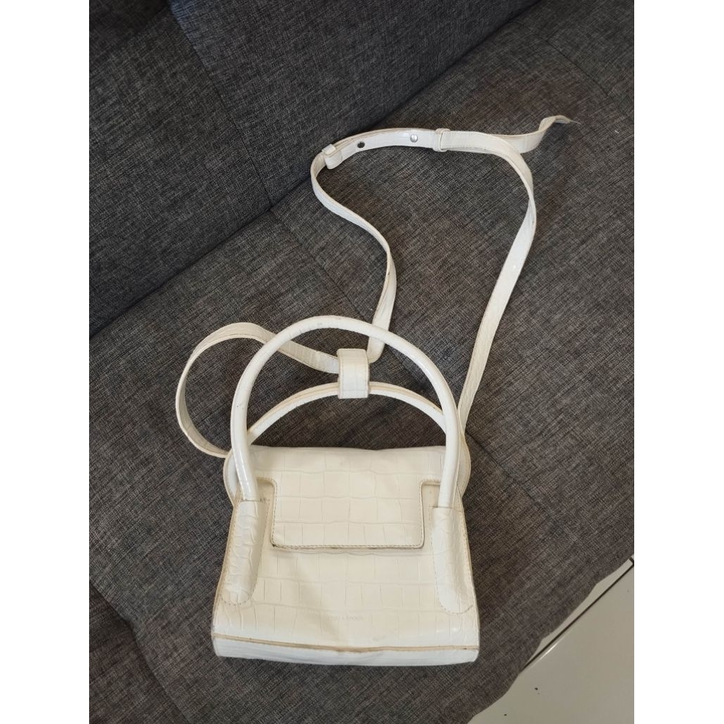 tas kulit find Kapoor