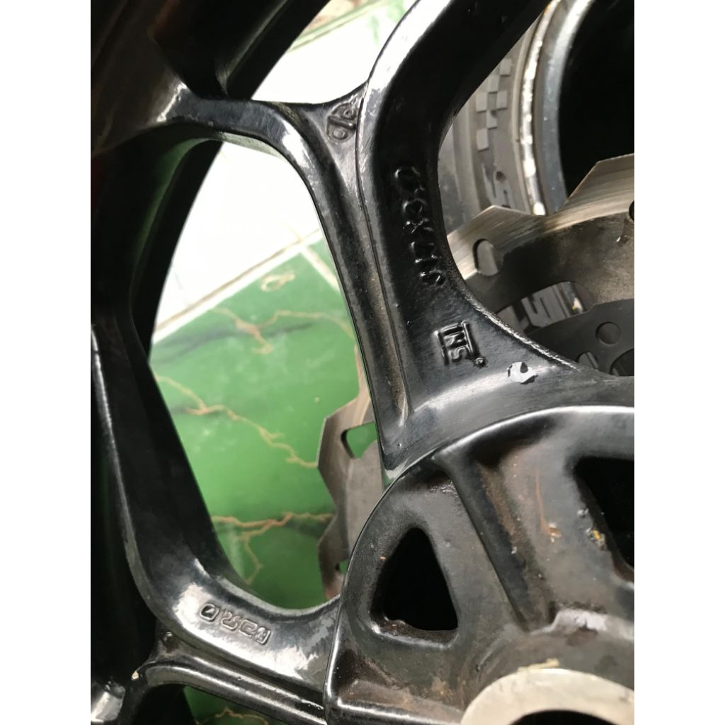 velg kawasaki ninja 250 fi set ban maxis