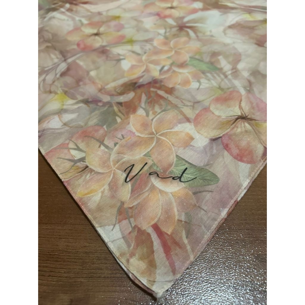 Kerudung VAD - Hijab Motif Premium ukuran 112 x 112