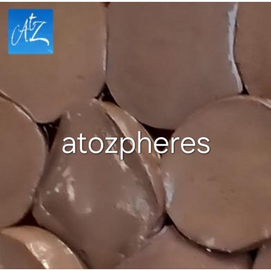 Darah marus ayam ( sudah direbus )