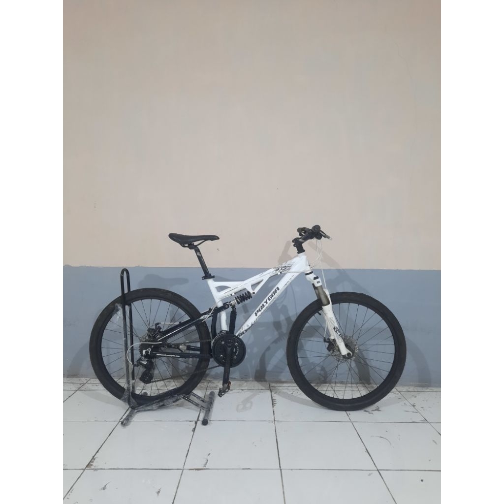 POLYGON BROADWAY 3 ORIGINAL PABRIK