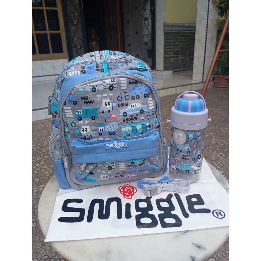 Tas Smiggle set botol