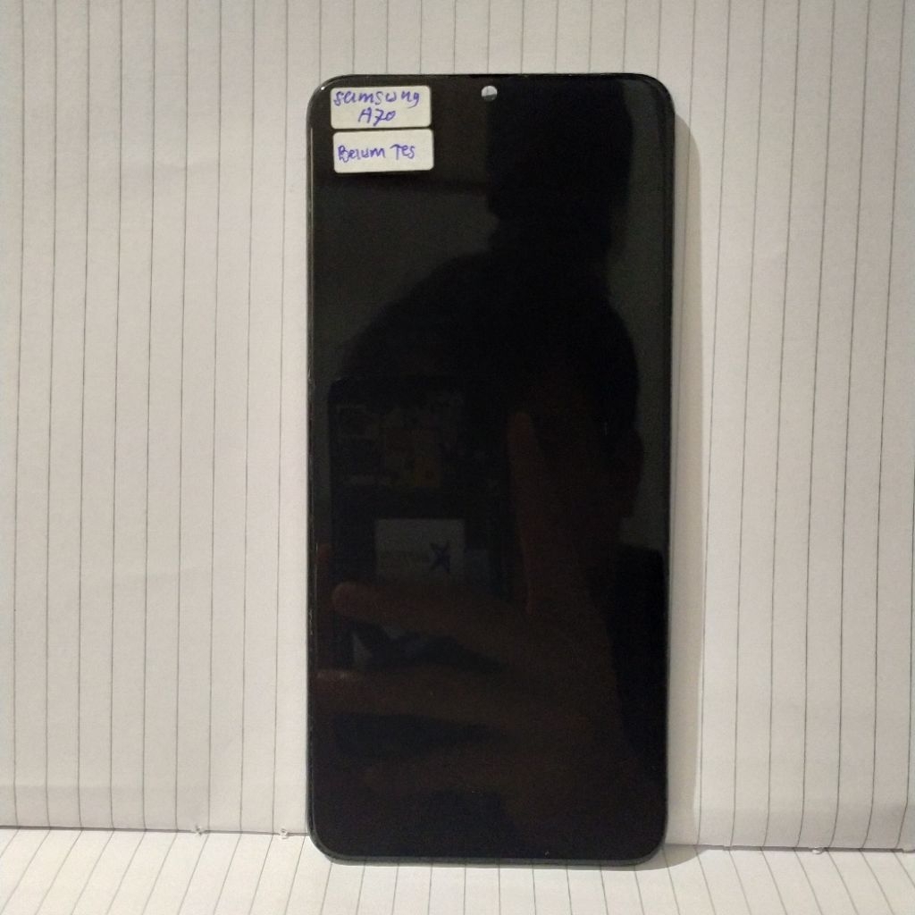 LCD dari unit mati total (MATOT) Samsung Galaxy A70 | Kondisi LCD Belum Di Tes karena Unit Mesin MAT