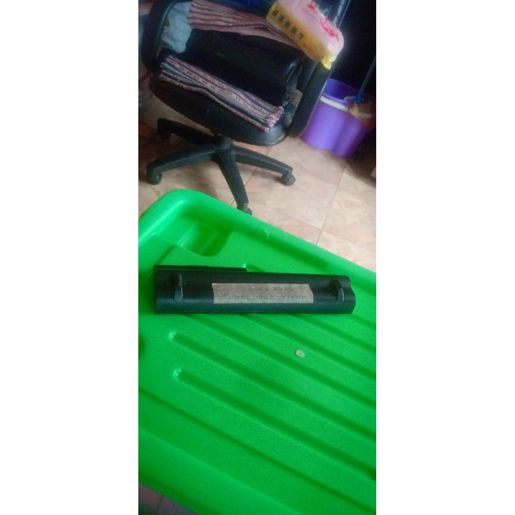 Baterai notebook Lenovo s10 normal copotan