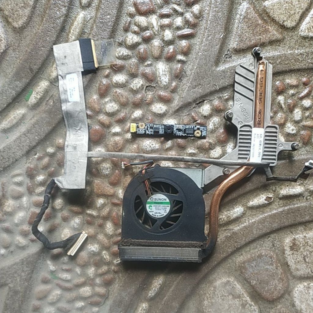 part laptop Acer Aspire 4732Z fan prosesor fleksibel LCD webcam