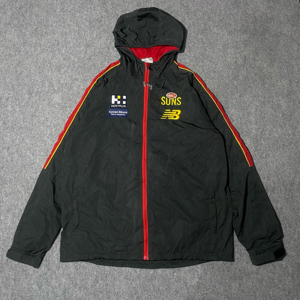 jaket windbreaker new balance suns