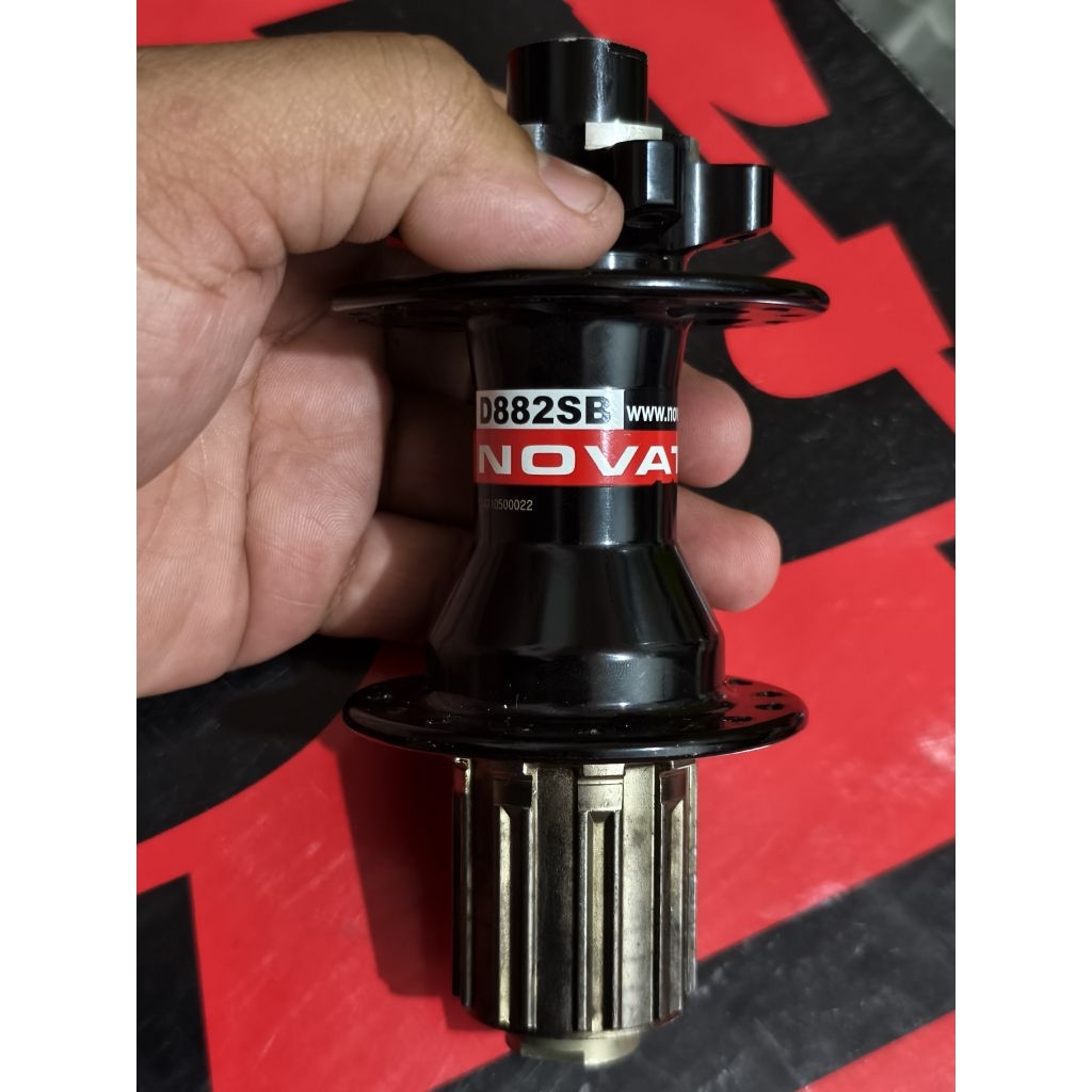 Freehub Belakang Novatec TA 12x135 32hole (Bukan QR dan only belakang)