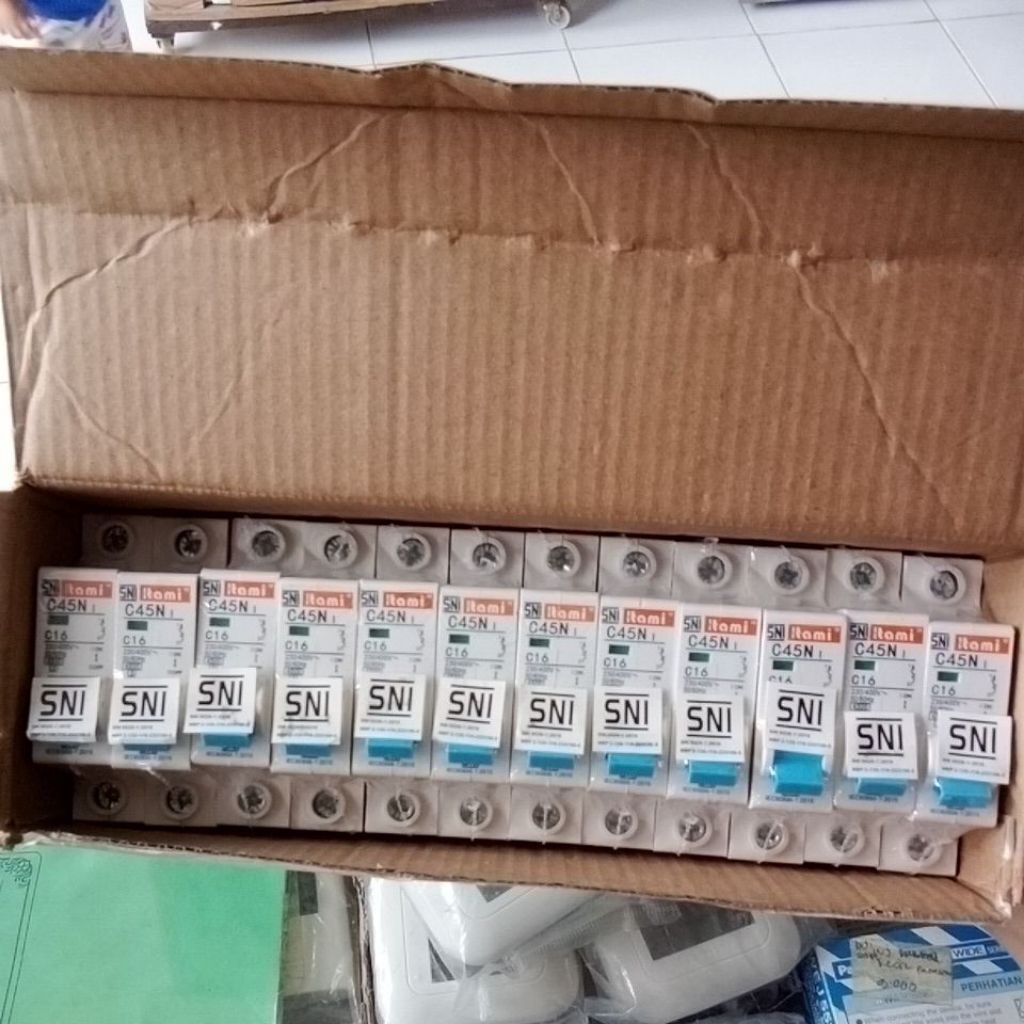 MCB itami 16ampere