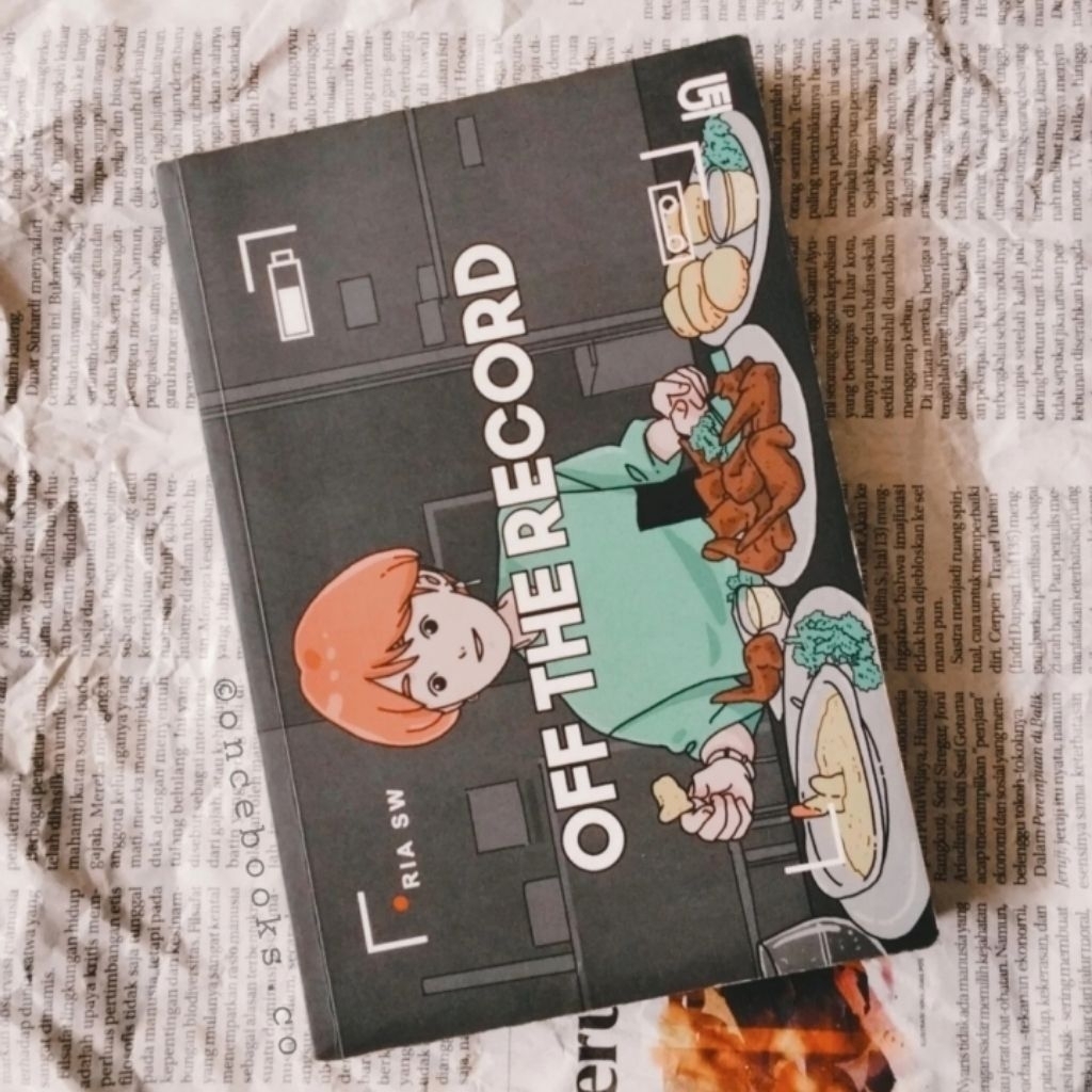 Preloved Novel - Off The Record by Ria SW