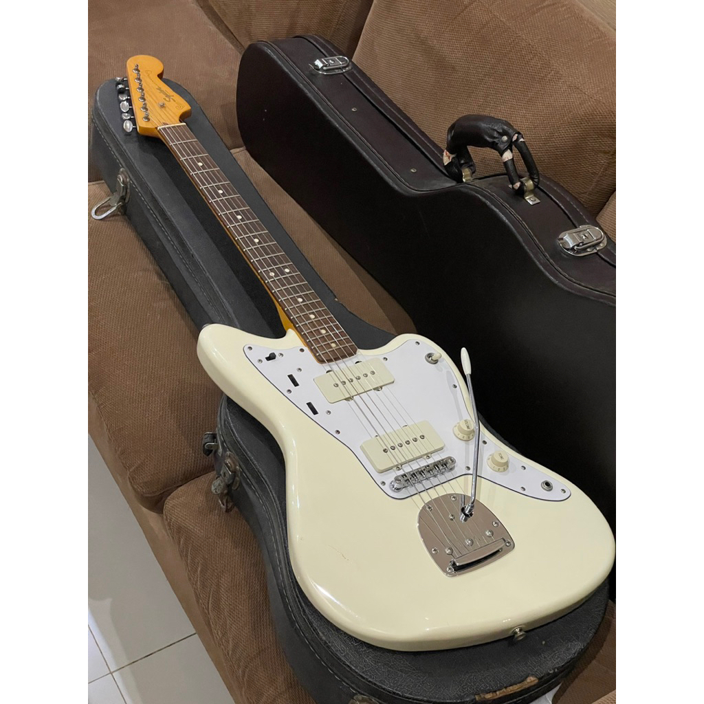Squier Jazzmaster Jmascis 2019