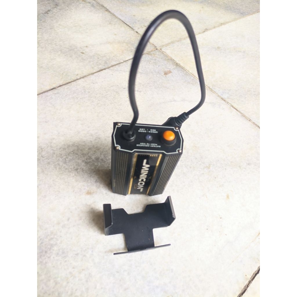 minicon penstabil arus listrik mobil dan aki