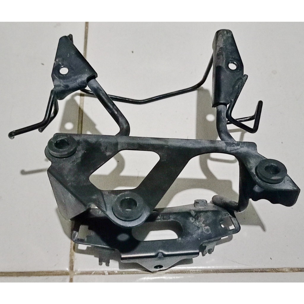 Braket Dudukan Lampu Depan / Headlamp Kawasaki Z250 Original Copotan Motor