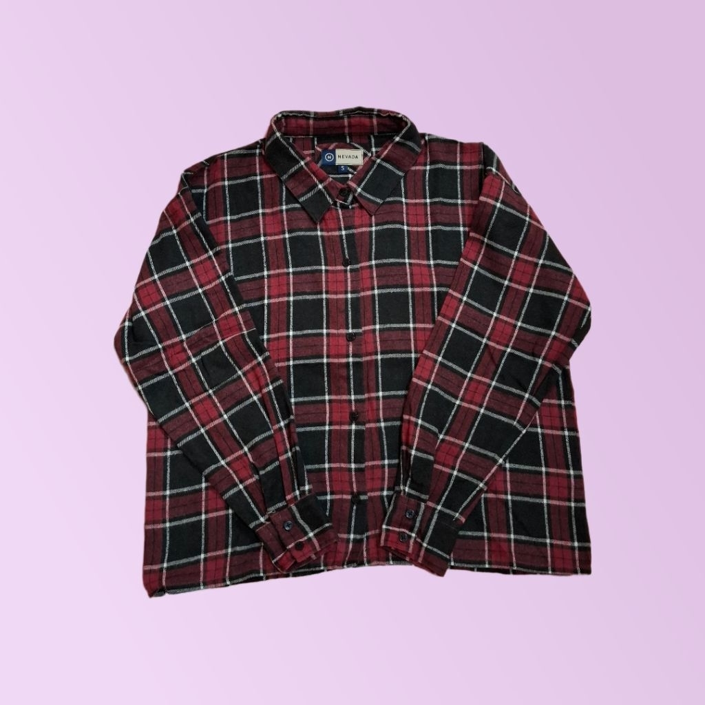 PRELOVED KEMEJA NEVADA