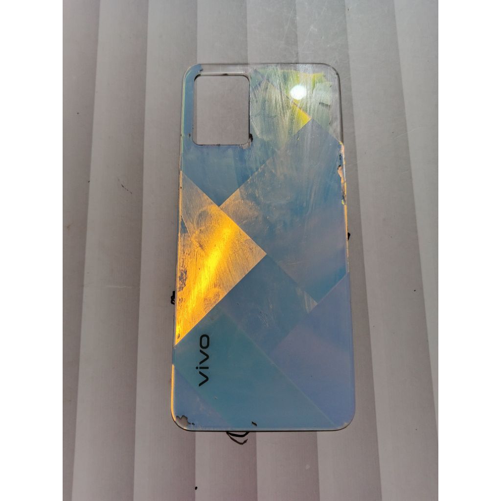 Tutup belakang minus cacat" dikit Vivo Y21 original copotan asli