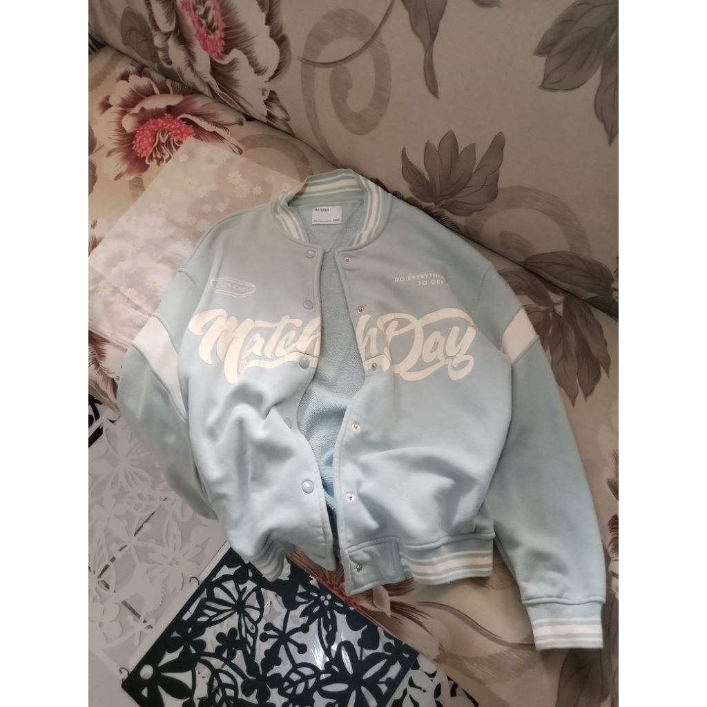 VARSITY ORI BERSHKA (BACA DESKRIPSI)