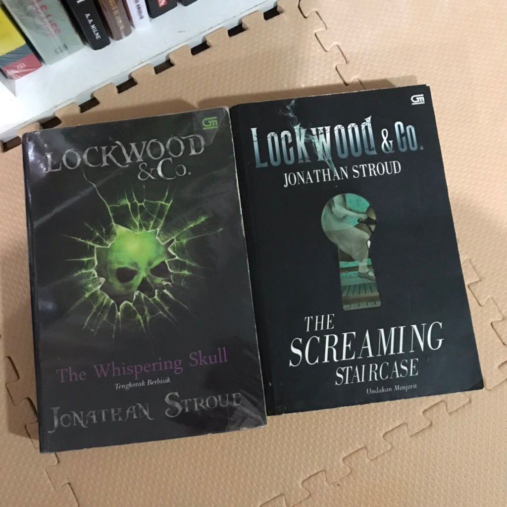 jonathan stroud lockwood & co - the whispering skull tengkorak berbisik & the streaming staircase un