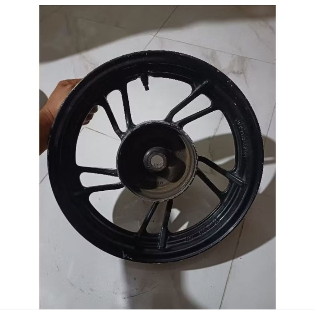 Velg belakang vario 150/125 new kondisi bekas original copotan layak pakai
