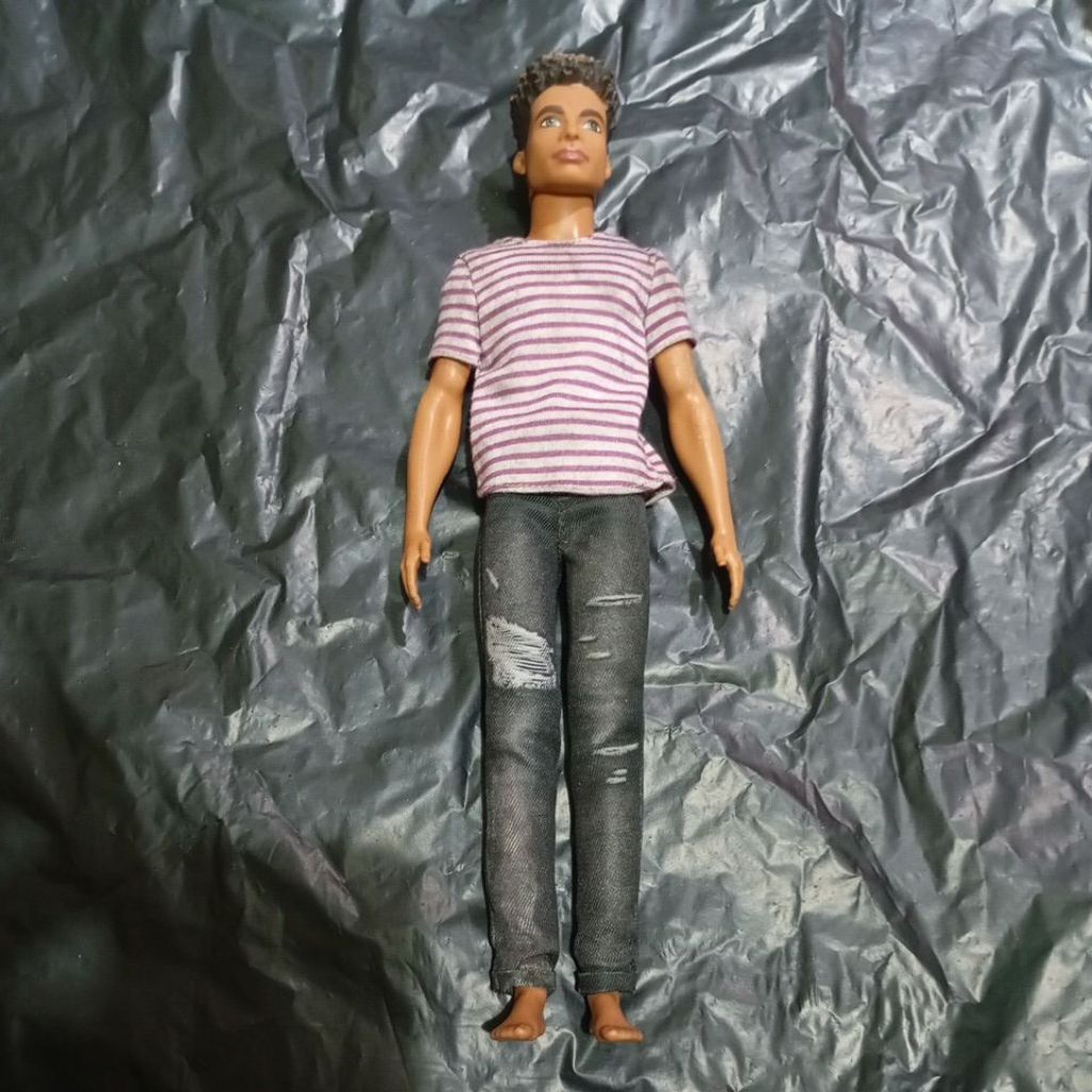boneka Barbie ken kulit hitam Mattel second