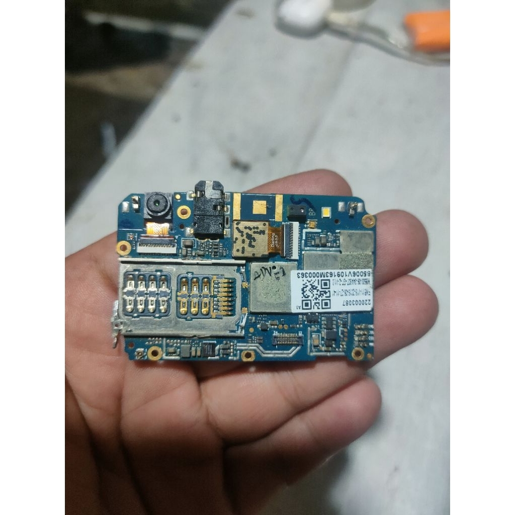 mesin HP android Advan G1 second