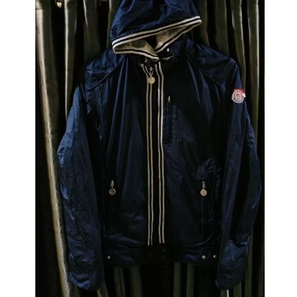 moncler hoodie stylist