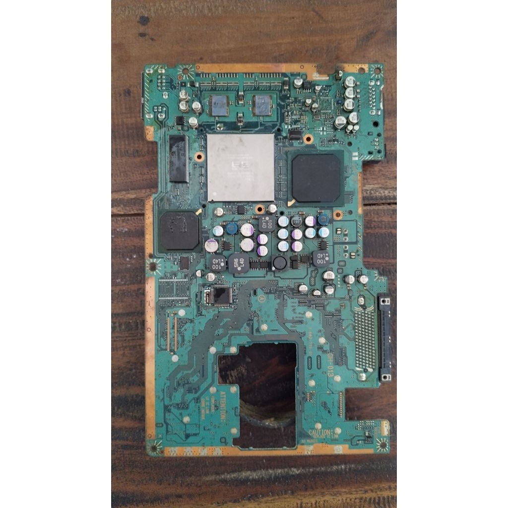 Mainboard ps2 fat 2chip rusak bahan olahan tidak garansi/retur