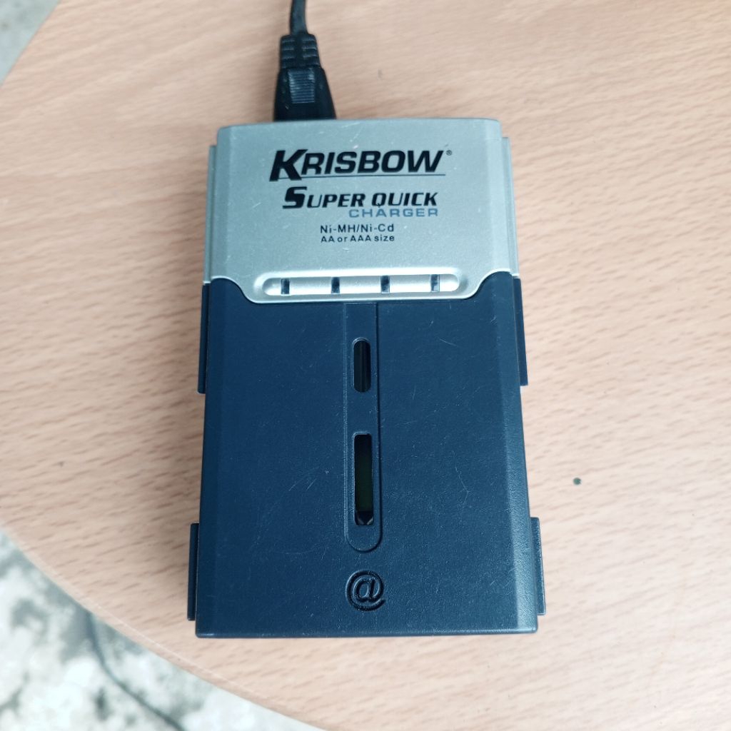 Charger baterai AA/AAA Nimh-Nicd merk Krisbow original