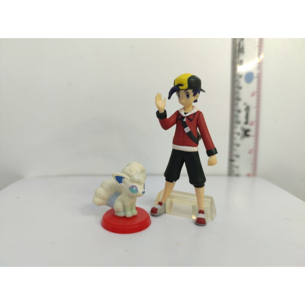 pokemon figure vulpix alolan