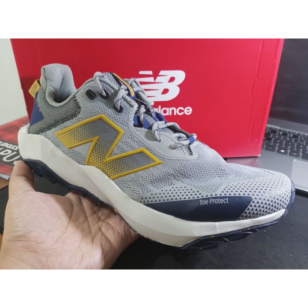 NB New Balance Nitrel V6 dynasoft MTNTRCG6 size 44 trail running