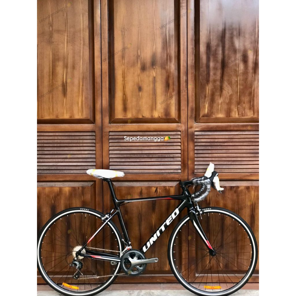 United roadbike vitessa 2.0 2025 kondisi baru garansi resmi