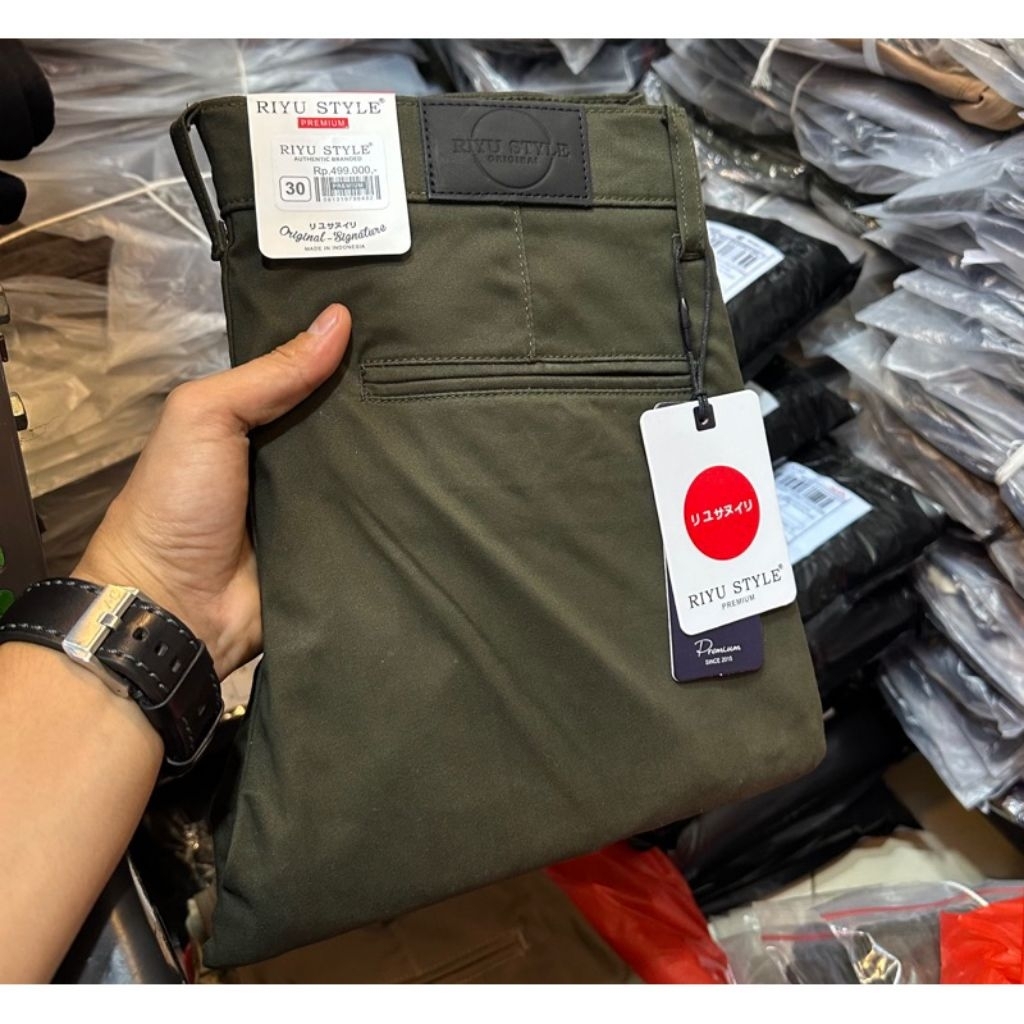 celana chinos panjang pria Riyu style army size 28 - 34 - celana panjang pria chinos premium - celan