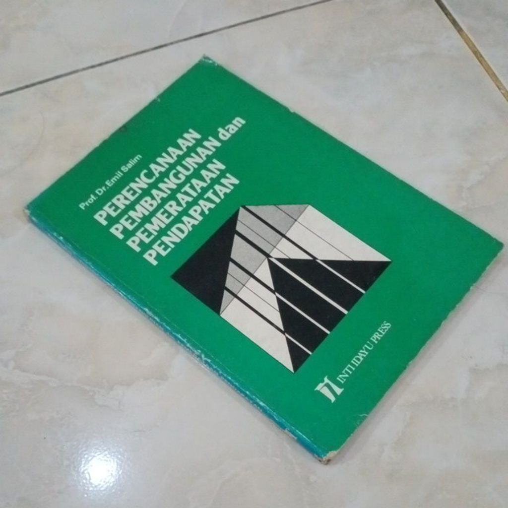 perencanaan pembangunan dan pemerataan pendapatan prof Dr Emil Salim